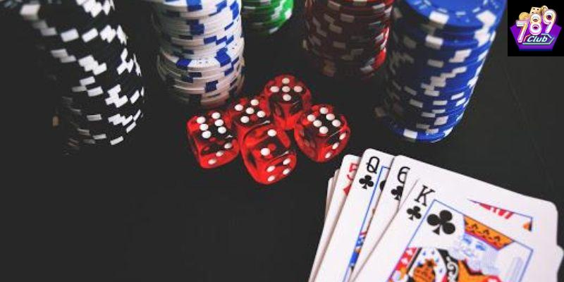 Cách dụ heo đỏ Bảng so sánh ưu điểm chiến thuật dụ heo đỏ tại 789CLUB với các cách chơi thông thường